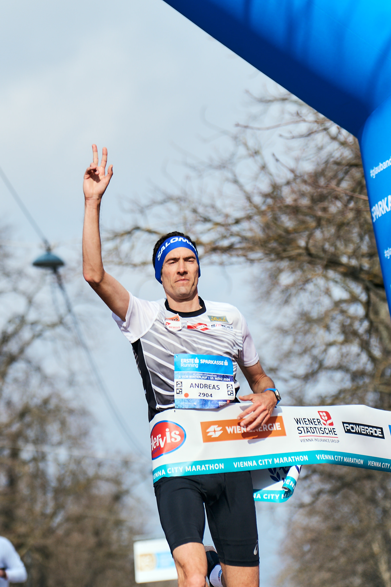 Für Andreas Vojta, hier beim Vienna Calling Halbmarathon, hätte es ein sehr böses Erwachen gegeben, wenn er sich über die Weltrangliste für Olympia qualifiziert hätte. Bild: VCM / Roman Pfeiffer