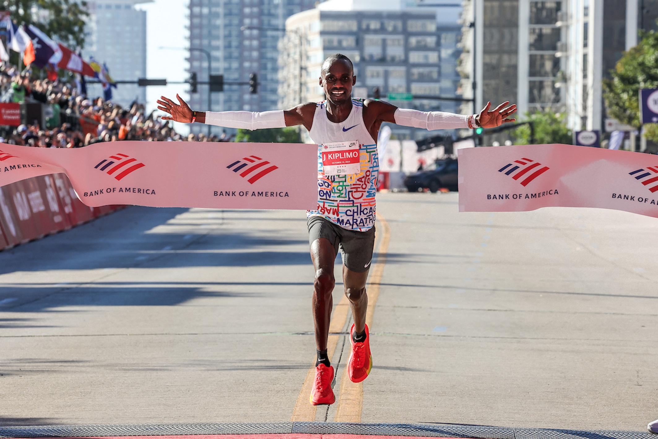 Jacob Kiplimo wurde in Chicago zum siebtschnellsten Marathonläufer aller Zeiten. Bild: Kevin Morris / Bank of America Chicago Marathon